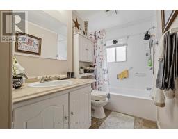 4 REDFORD DRIVE - 24