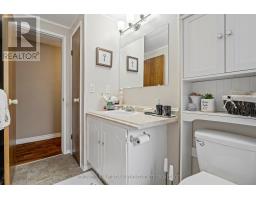 4 REDFORD DRIVE - 25