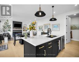 1894 FOUNTAIN GRASS DRIVE - 16