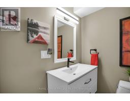 1206 - 250 PALL MALL STREET - 19