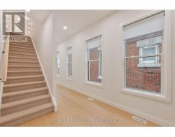 247 VICTORIA STREET - 15