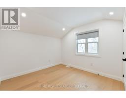 247 VICTORIA STREET - 33