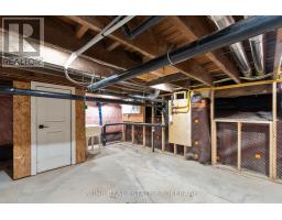 247 VICTORIA STREET - 35