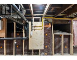 247 VICTORIA STREET - 37