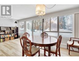 110 - 570 PROUDFOOT LANE - 12