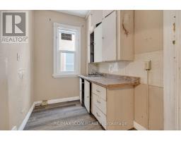 720 QUEENS AVENUE - 30