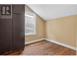 720 QUEENS AVENUE - 31