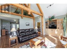 22910 HIGHBURY AVENUE N - 10