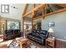 22910 HIGHBURY AVENUE N - 13