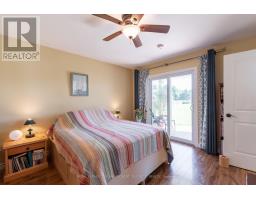 22910 HIGHBURY AVENUE N - 19