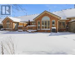 7 - 1331 COMMISSIONERS ROAD W - 43