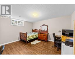 272 WALNUT STREET - 25