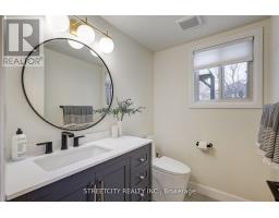 105 PENHALE AVENUE - 21