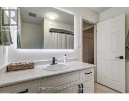 105 PENHALE AVENUE - 33