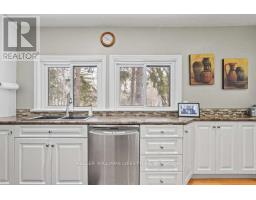 577 WONDERLAND ROAD N - 14