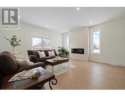 52 MOONLIGHT COURT - 12