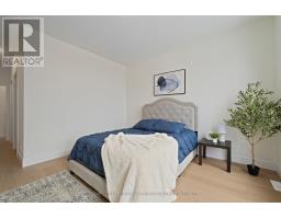 52 MOONLIGHT COURT - 17