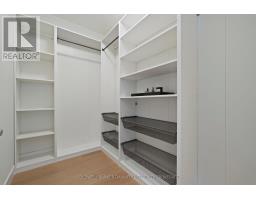 52 MOONLIGHT COURT - 21