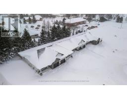 52 MOONLIGHT COURT - 36