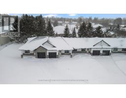 58 MOONLIGHT COURT - 1