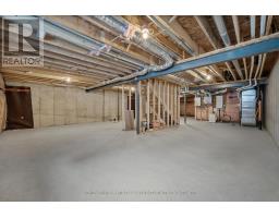 58 MOONLIGHT COURT - 18