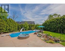 27 CHEROKEE ROAD - 40