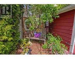 27 CHEROKEE ROAD - 46