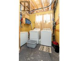 55 MELANIE DRIVE E - 33