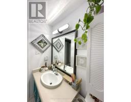 18 CORINTH COURT - 16