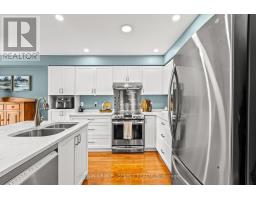 41 - 1100 BASELINE ROAD - 11