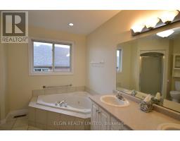 578 WELLINGTON STREET - 17