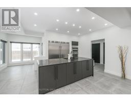 288 WINDERMERE COURT W - 12