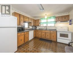 744 BARCLAY ROAD - 15