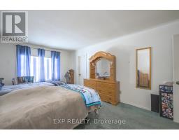 744 BARCLAY ROAD - 26