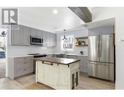 7641 LAKESHORE ROAD - 2