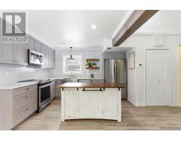 7641 LAKESHORE ROAD - 9