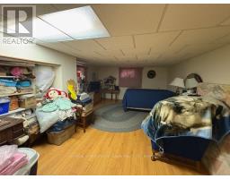 49840 DINGLE STREET - 25