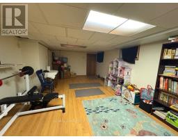 49840 DINGLE STREET - 26