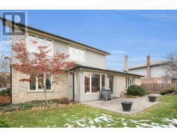 37 VIRGINIA CRESCENT - 10