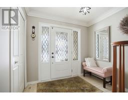 37 VIRGINIA CRESCENT - 14