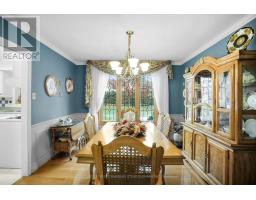 37 VIRGINIA CRESCENT - 20