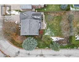 37 VIRGINIA CRESCENT - 4