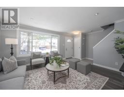 29 SASHA CRESCENT - 7