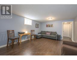 570 BLUEBELL ROAD - 28