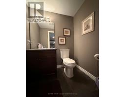 42 - 1500 RICHMOND STREET - 17