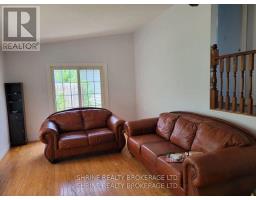 5 CAPRICE CRESCENT - 3