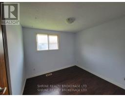 5 CAPRICE CRESCENT - 7