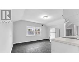 908 TRAFALGAR STREET - 21