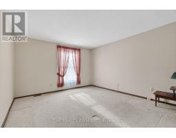 369 EVERGLADE CRESCENT - 29