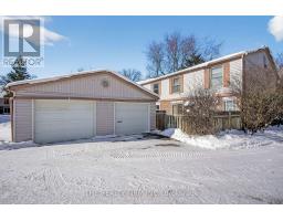 369 EVERGLADE CRESCENT - 3